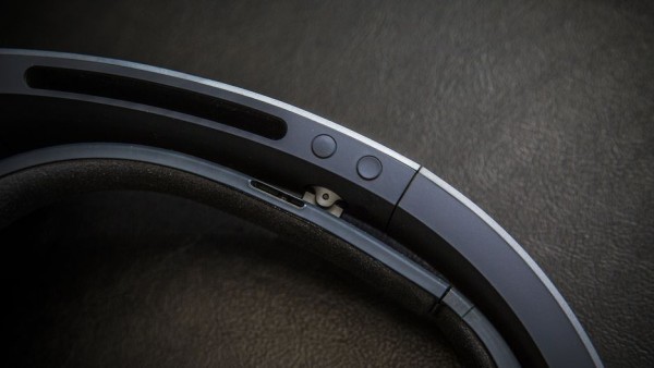 microsoft-msft-hololens-8827