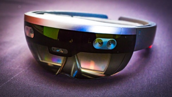 microsoft-msft-hololens-8865