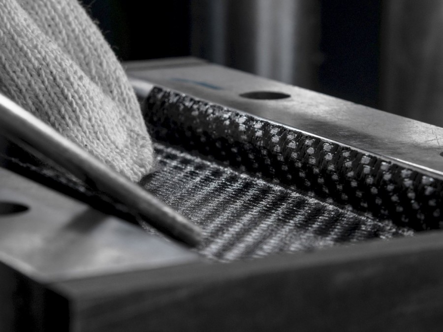 carbon-fiber-3