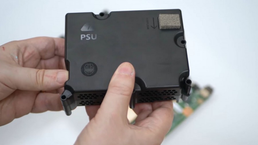 XBOX-Series-S-teardown-Digital-Foundry-11