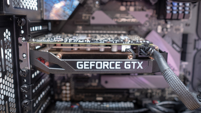 نمودارهایی از عملکرد کارت گرافیک gtx 1630