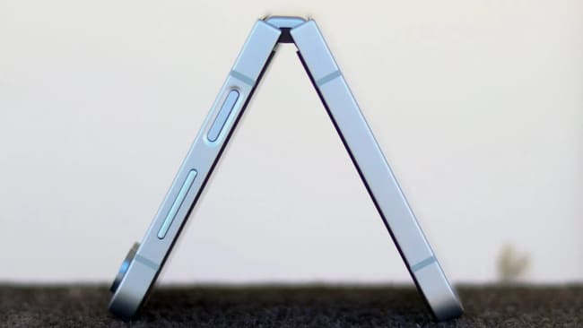 مدل نسل فعلی Z Flip 6